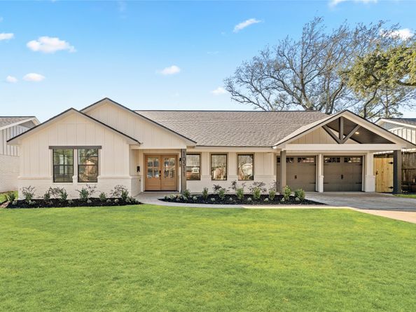 10511 Londonderry Drive, Houston TX 77043