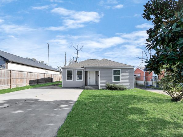 3437 Seabrook Street, Houston TX 77021