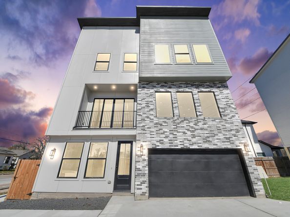 5512 Hardy Street, Houston TX 77009