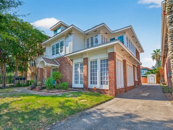 324 W Alabama Street, Houston TX 77006