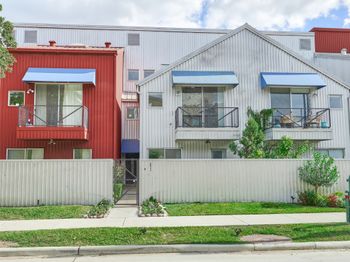 2811 Crawford Street