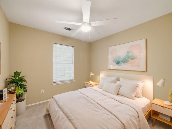 305 Peach Street, Tomball TX 77375