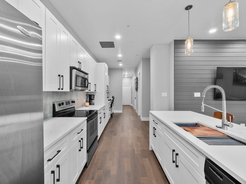 207 Pierce Street 209, Houston TX 77002