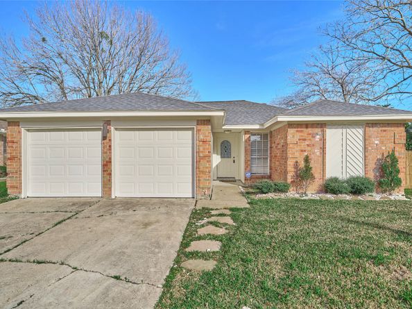 6527 Zapata Drive, Houston TX 77083