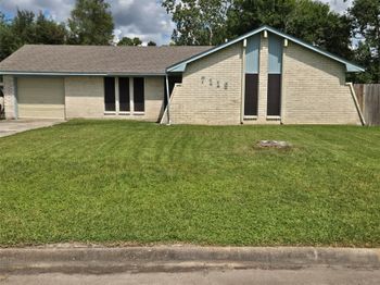 7119 Pittswood Lane