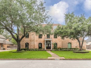 1519 Pebble Chase Drive
