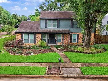 15703 Maple Manor Drive