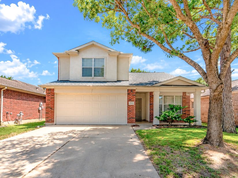 17531 Hoover Gardens Drive, Houston TX 77095
