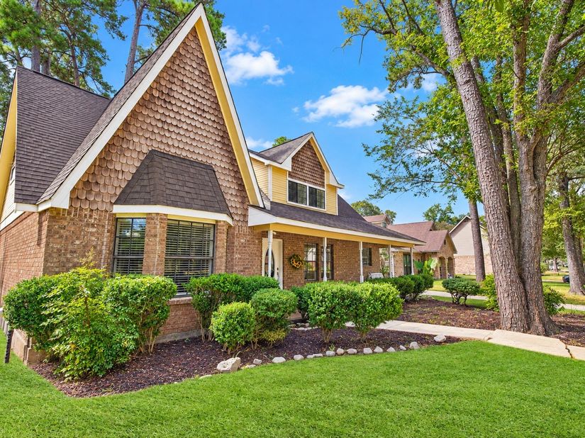 4018 Garden Lake Drive, Kingwood TX 77339