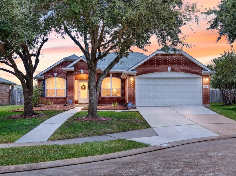 14810 Stocklin Court, Sugar Land TX 77498