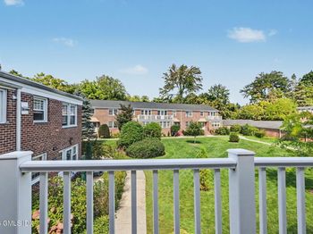 61 Putnam Park