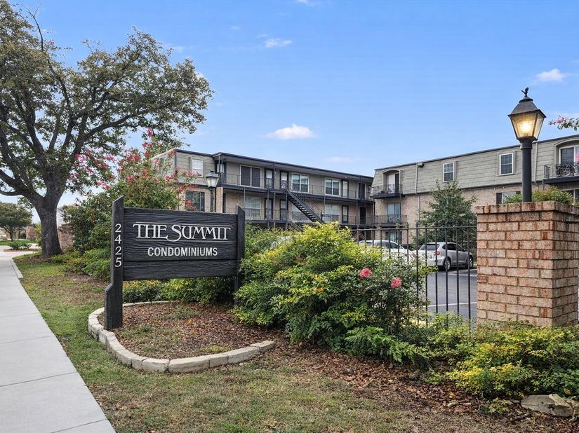 2425 Ashdale DR 81, Austin TX 78757