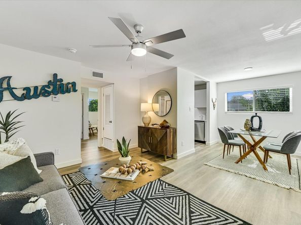 3703 Harmon Ave 104, Austin TX 78705