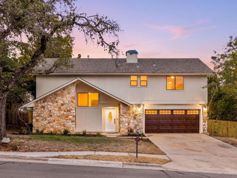 10408 Timbercrest LN, Austin TX 78750