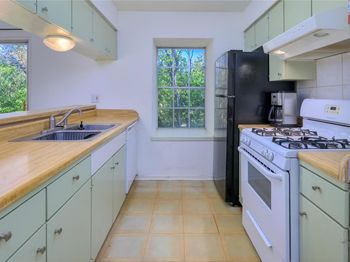 7801 Shoal Creek BLVD