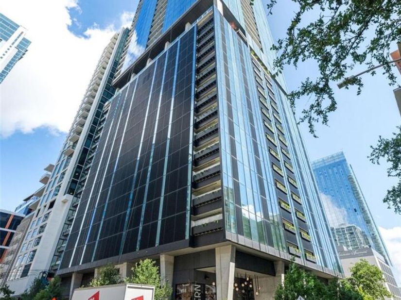 610 Davis ST 3805, Austin TX 78701