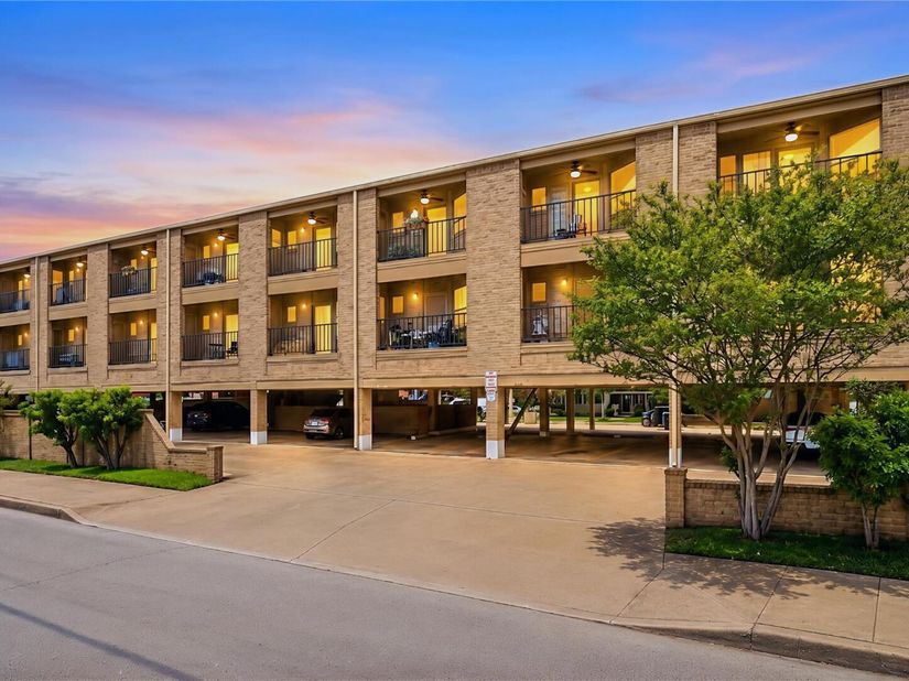 3316 Guadalupe ST 213, Austin TX 78705