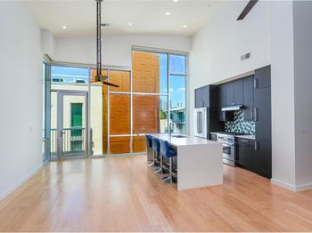1600 Barton Springs RD