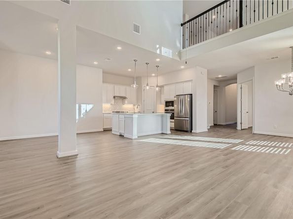 4504 Post LOOP, Round Rock TX 78628