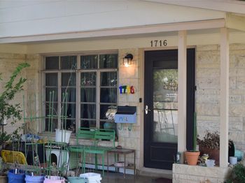 1716 Karen Ave