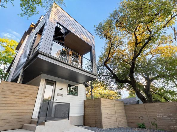 2209 Rae Dell Ave, Austin TX 78704