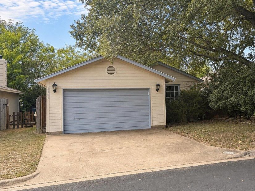 5905 Jacob GLN, Austin TX 78727