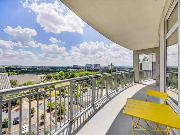 603 Davis ST 811, Austin TX 78701