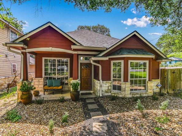 915 Garner Ave, Austin TX 78704