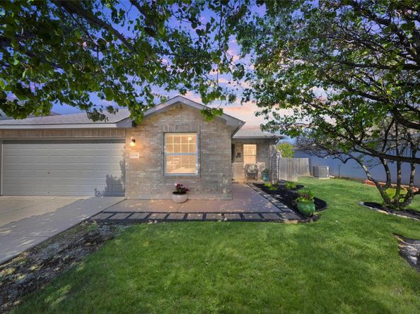 804 Pampas Ricas DR, Leander TX 78641