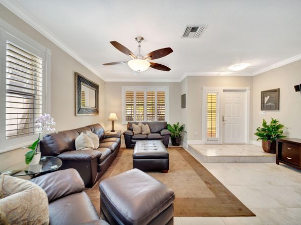 607 SW 5th Ave, Fort Lauderdale FL 33315