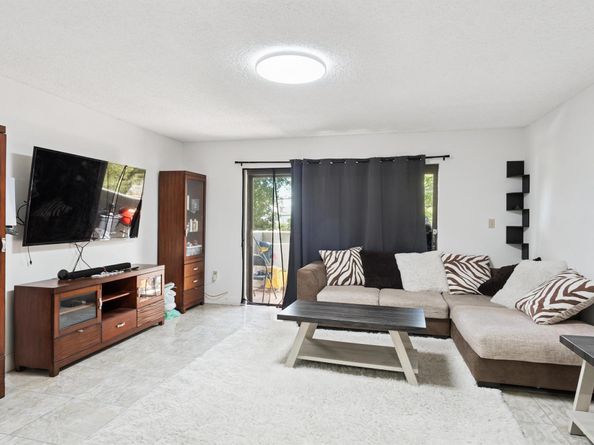 1891 N 61st Avenue B206, Hollywood FL 33024