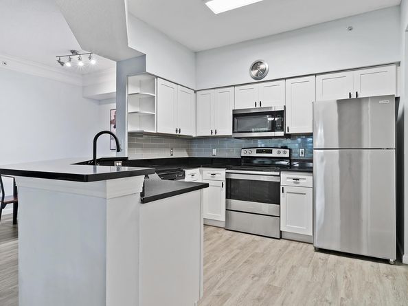 9857 Baywinds Drive 9206, West Palm Beach FL 33411