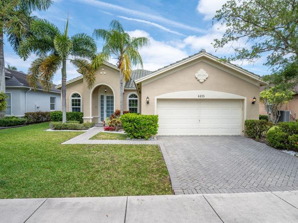 4435 E Whitewater Ave, Weston FL 33332
