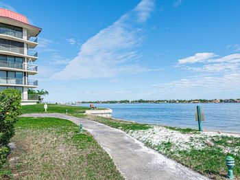 7020 Half Moon Circle