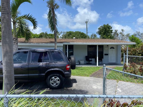 520 SW 15th Terrace, Delray Beach FL 33444