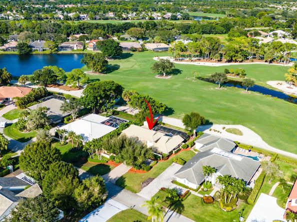 12 Marlwood Lane, Palm Beach Gardens FL 33418