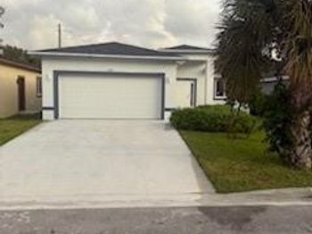 2987 NW 9th Street