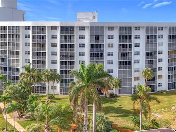 2731 NE 14th Street Cswy