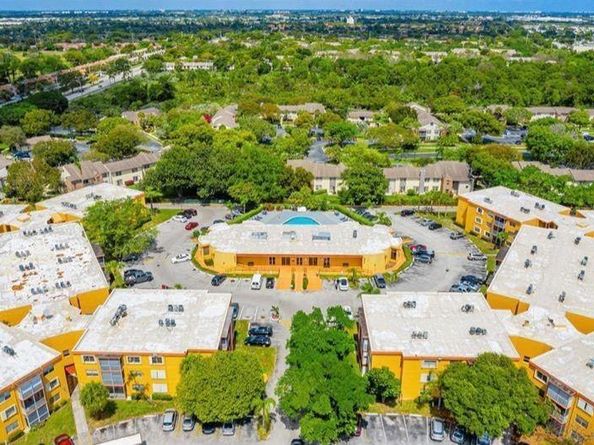 4374 NW 9th Avenue 173b, Deerfield Beach FL 33064