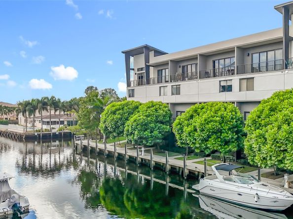 188 SE 4th Ter, Pompano Beach FL 33060