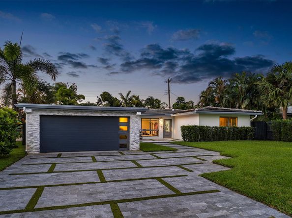 2117 NE 29th St, Fort Lauderdale FL 33306