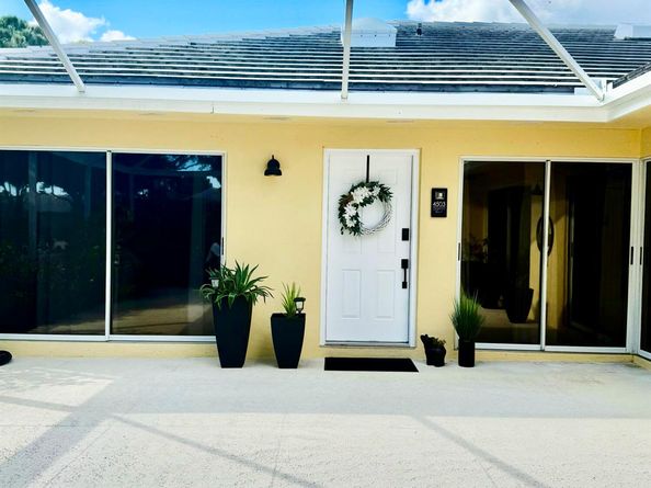 4503 Lakemont Court Court, Palm Beach Gardens FL 33403