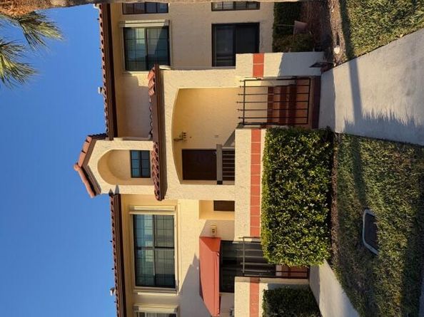 106 Freedom Court, Deerfield Beach FL 33442
