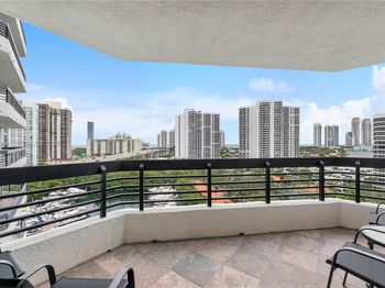 3500 Mystic Pointe Drive