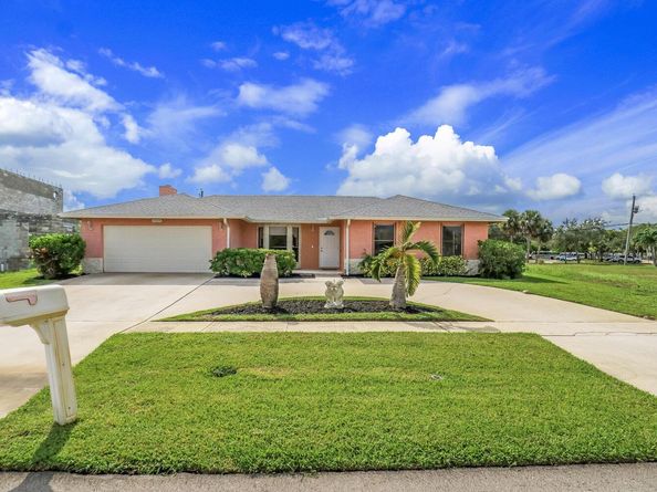 1334 N Mangonia Drive Drive, West Palm Beach FL 33401