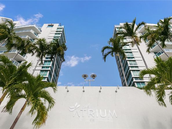 3131 NE 188th Street 21010, Aventura FL 33180