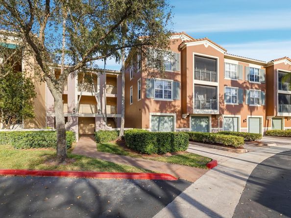 11750 Saint Andrews Place 302, Wellington FL 33414