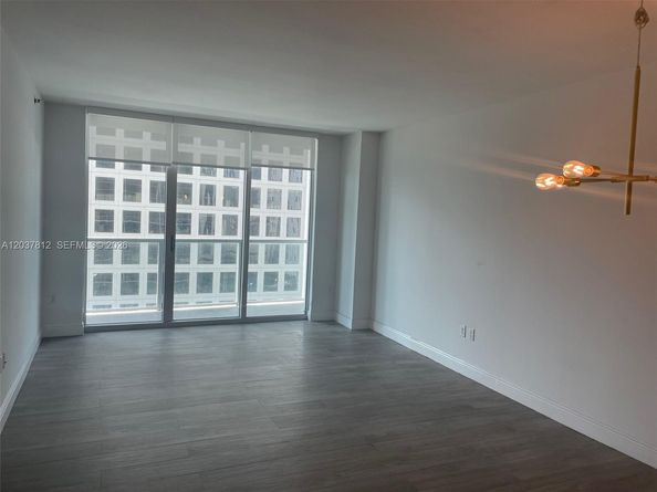 500 Brickell Avenue 1906, Miami FL 33131