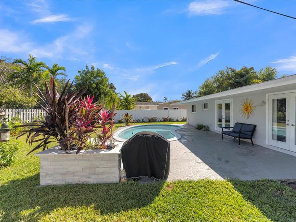 2021 NW 32nd Ct, Oakland Park FL 33309