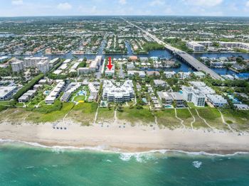 1070 Del Harbour Drive